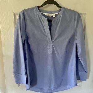 Women’s vineyard vines size M top